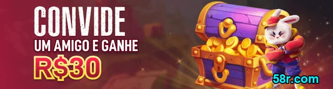 Atendente oferecendo suporte VIP a jogador online